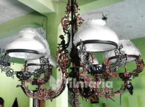 lampu gantung antik aluminium