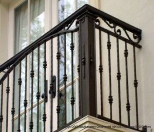 railing balkon besi cor